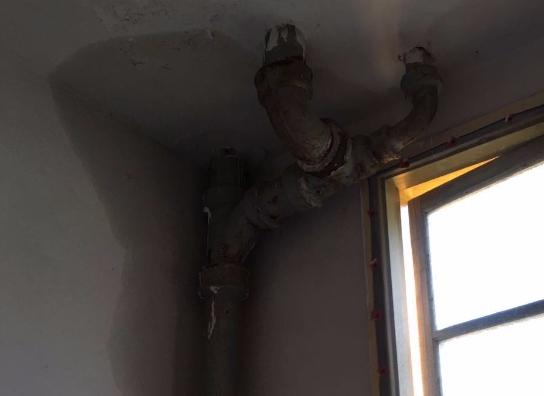 塔城地卫生间漏水维修公司专业解读塔城地卫生间防水的步骤